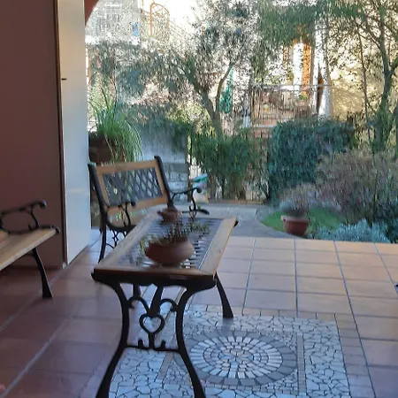 Leilani فندق مبيت وإفطار 4*