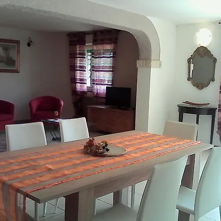 Bed and breakfast Leilani