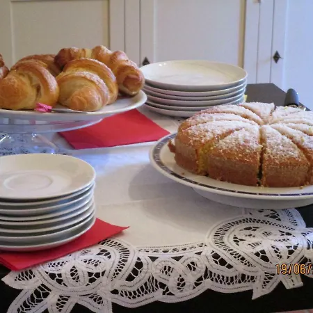 Leilani Bed and breakfast Sale Marasino